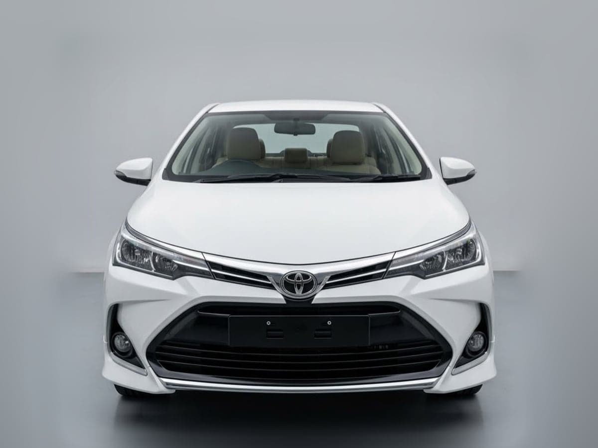 Toyota Corolla GLi (White)